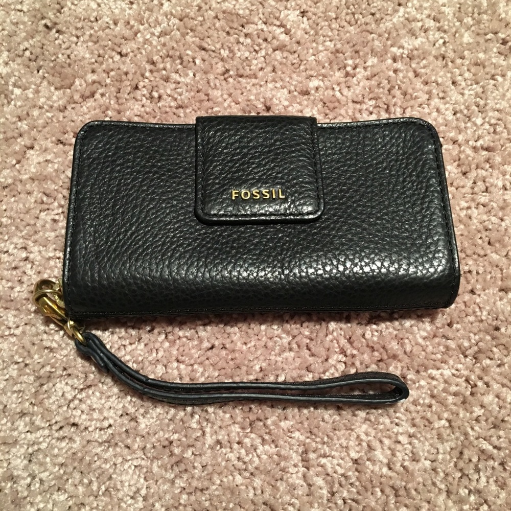 NWT Fossil Madison Zip Clutch wallet